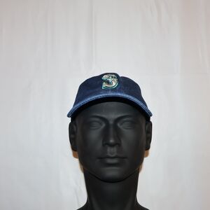 New Era x Levi's Seattle Mariners Cap with Embroidered Logo